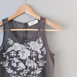 {Abercrombie & Fitch} Embroidered mesh crop top